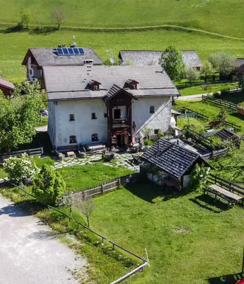 Maso Plazores nelle Dolomiti